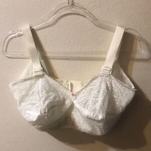 Lace Comfort Women's Bra - Cream
